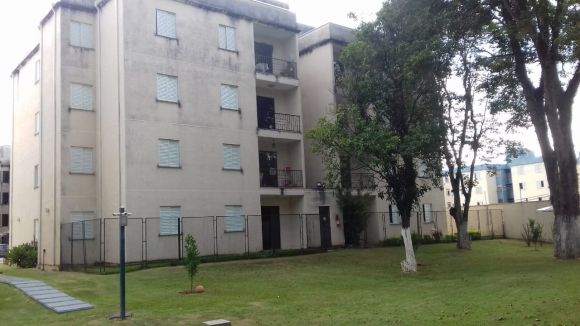 APARTAMENTO  TÉRREO