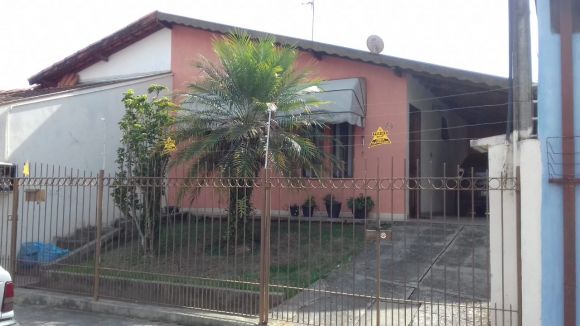 CASA RESIDENCIAL SITIO SANTO ANTONIO