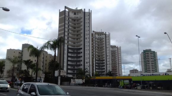 APARTAMENTO VILLAGE TOWER/ LOCAÇÃO