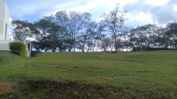 TERRENO ALTOS DO CATAGUA