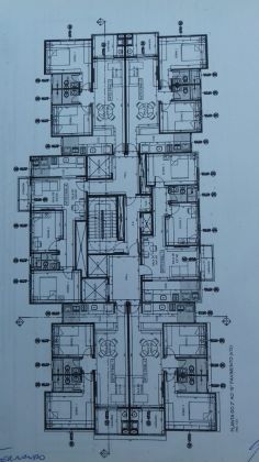 APARTAMENTO NA PLANTA